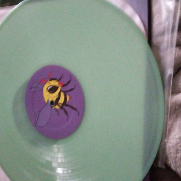 DJ QBERT SUPERSEAL IN THE FOURTH DIMENSION,  GLOW IN THE DARK & BLACK VINYL. - Picture 4 of 8
